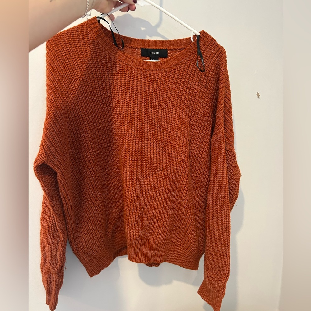 Sweater x2